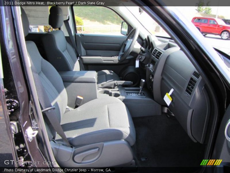 Blackberry Pearl / Dark Slate Gray 2011 Dodge Nitro Heat