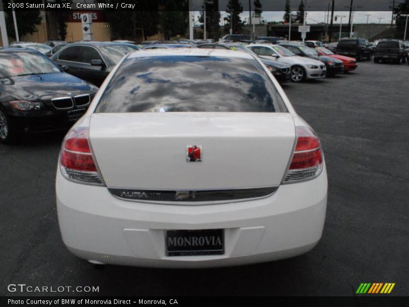 Cream White / Gray 2008 Saturn Aura XE