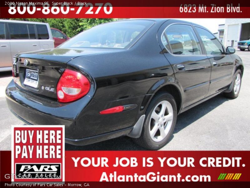 Super Black / Black 2000 Nissan Maxima SE