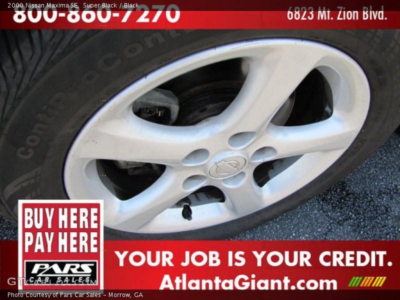 Super Black / Black 2000 Nissan Maxima SE