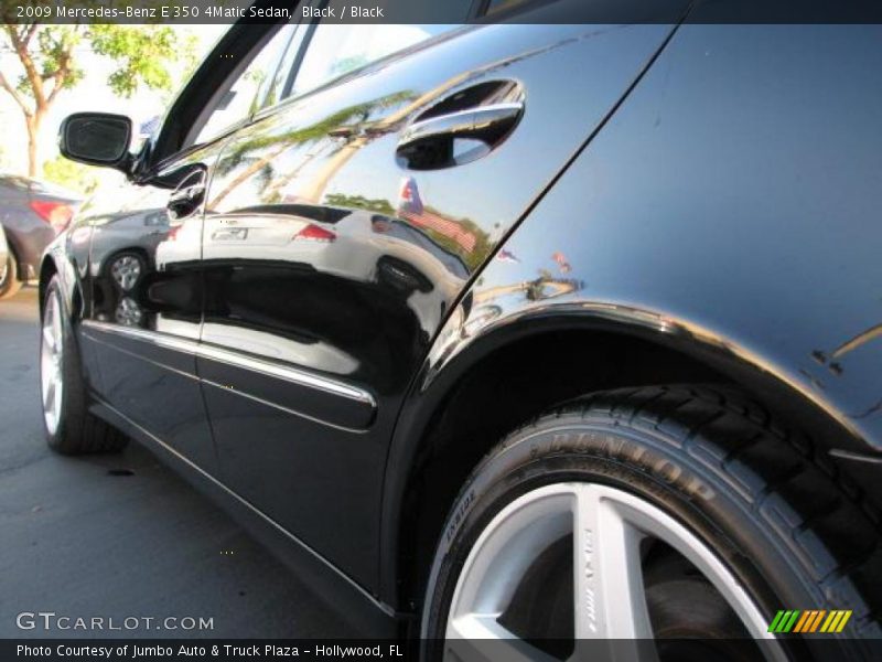 Black / Black 2009 Mercedes-Benz E 350 4Matic Sedan