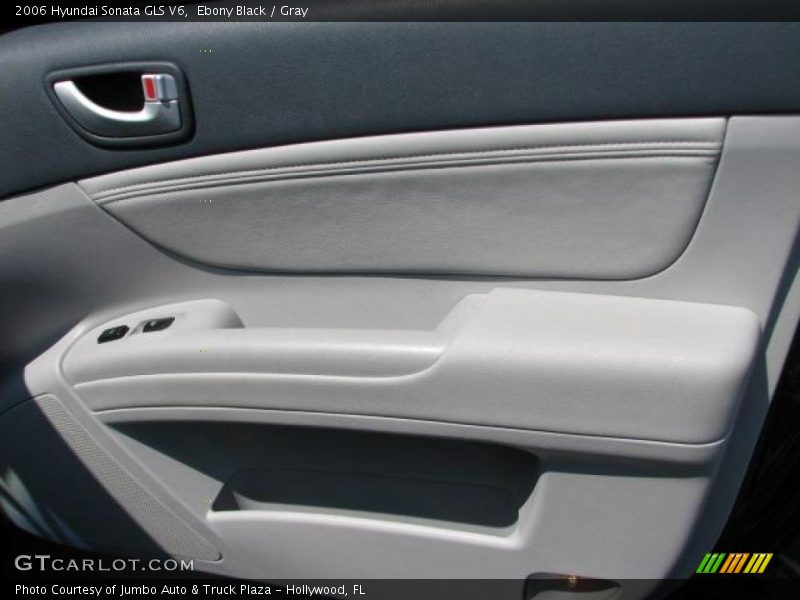 Ebony Black / Gray 2006 Hyundai Sonata GLS V6