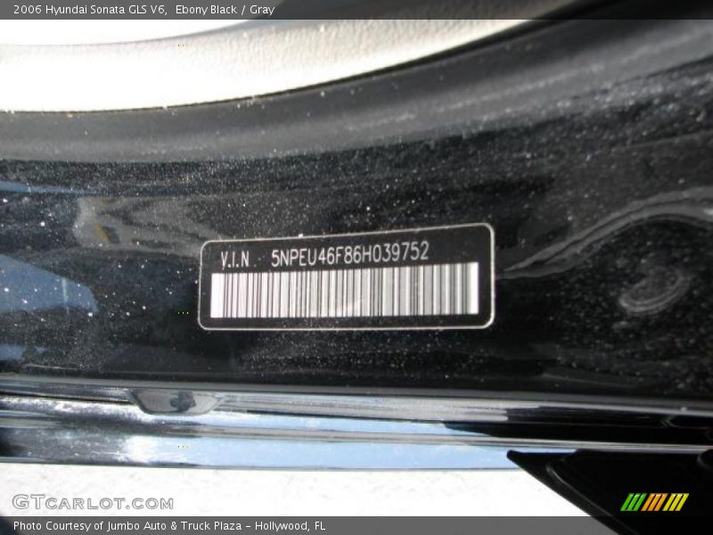 Ebony Black / Gray 2006 Hyundai Sonata GLS V6