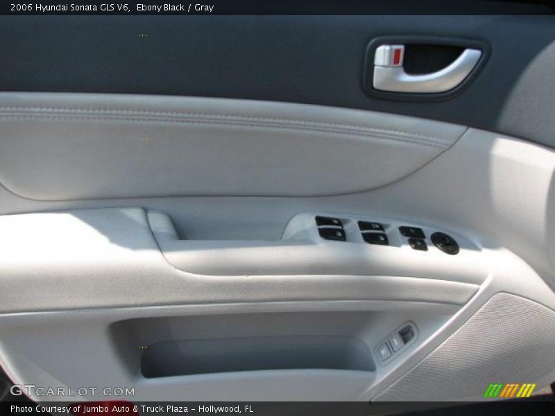 Ebony Black / Gray 2006 Hyundai Sonata GLS V6