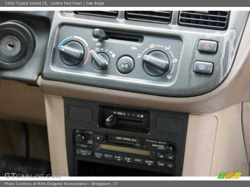 Sunfire Red Pearl / Oak Beige 1999 Toyota Sienna CE