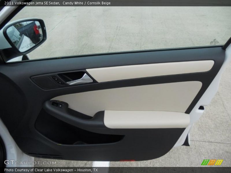Candy White / Cornsilk Beige 2011 Volkswagen Jetta SE Sedan