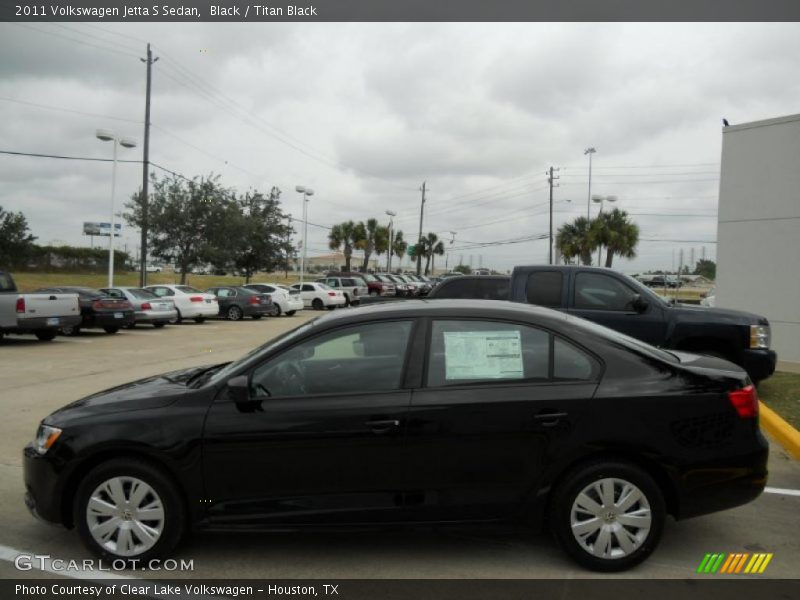 Black / Titan Black 2011 Volkswagen Jetta S Sedan