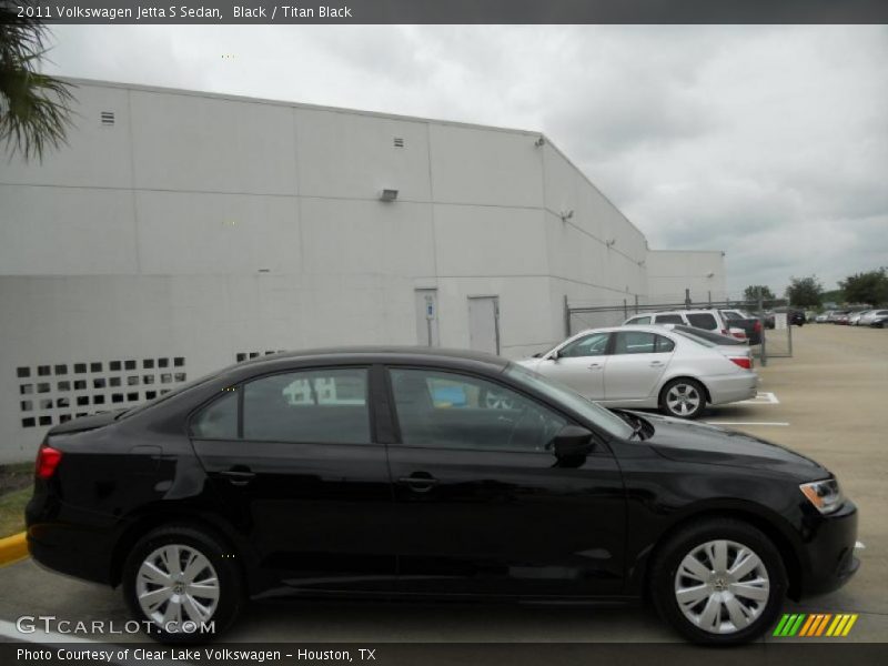 Black / Titan Black 2011 Volkswagen Jetta S Sedan