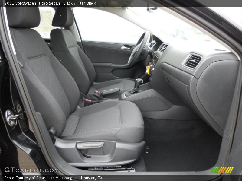 Black / Titan Black 2011 Volkswagen Jetta S Sedan
