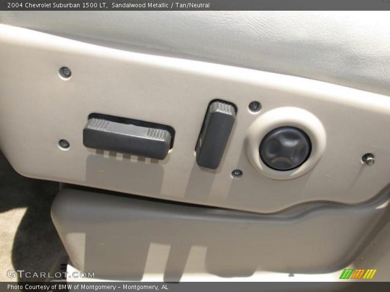 Sandalwood Metallic / Tan/Neutral 2004 Chevrolet Suburban 1500 LT