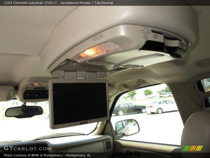 Sandalwood Metallic / Tan/Neutral 2004 Chevrolet Suburban 1500 LT
