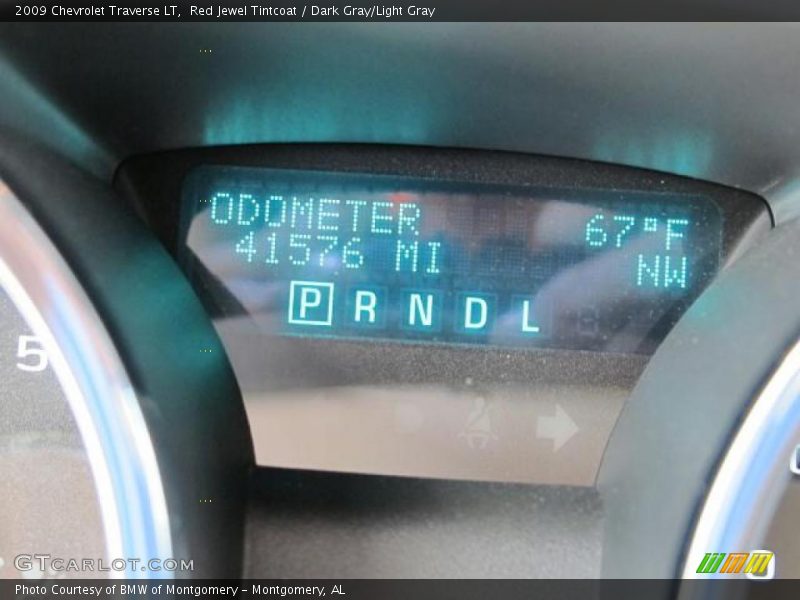 Red Jewel Tintcoat / Dark Gray/Light Gray 2009 Chevrolet Traverse LT