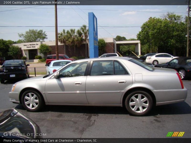 Light Platinum Metallic / Cashmere 2006 Cadillac DTS