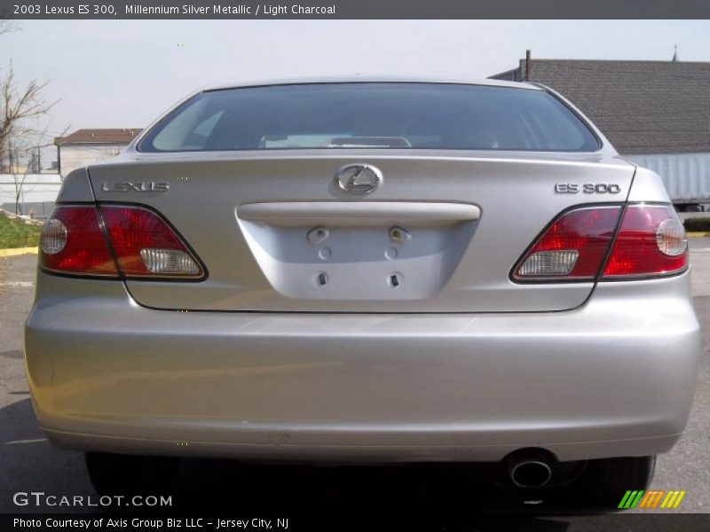 Millennium Silver Metallic / Light Charcoal 2003 Lexus ES 300