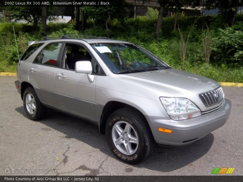 Millennium Silver Metallic / Black 2002 Lexus RX 300 AWD