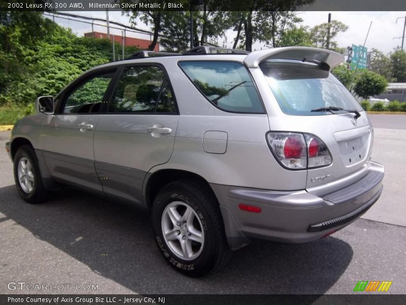 Millennium Silver Metallic / Black 2002 Lexus RX 300 AWD