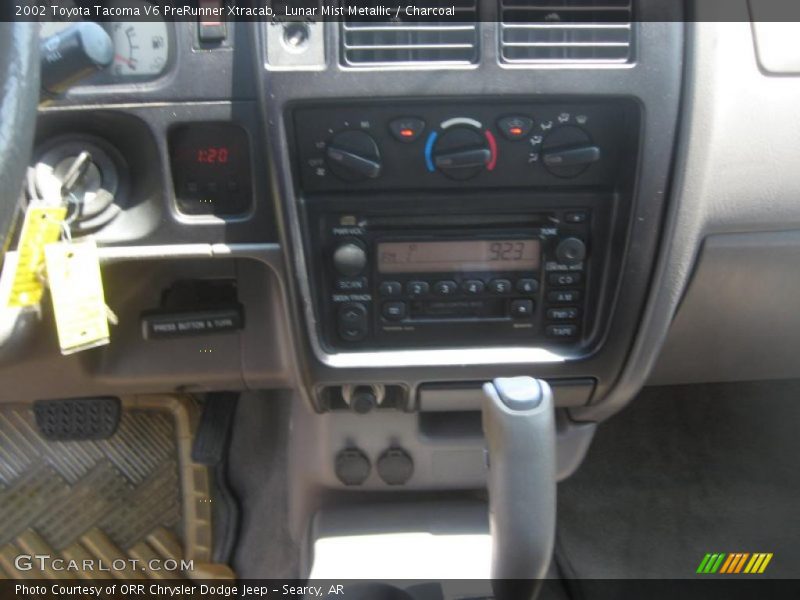 Lunar Mist Metallic / Charcoal 2002 Toyota Tacoma V6 PreRunner Xtracab