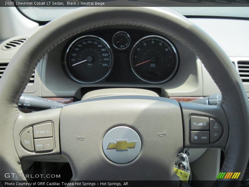Black / Neutral Beige 2005 Chevrolet Cobalt LT Sedan