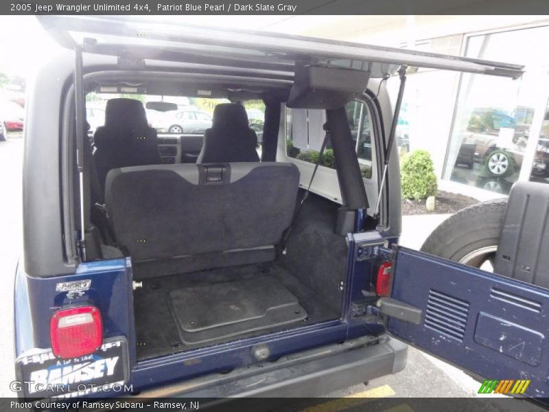 Patriot Blue Pearl / Dark Slate Gray 2005 Jeep Wrangler Unlimited 4x4
