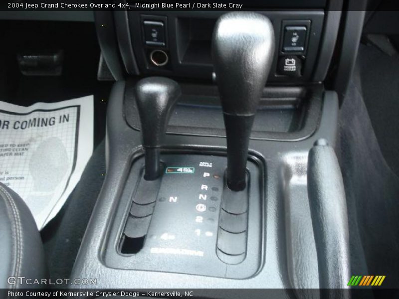 Midnight Blue Pearl / Dark Slate Gray 2004 Jeep Grand Cherokee Overland 4x4