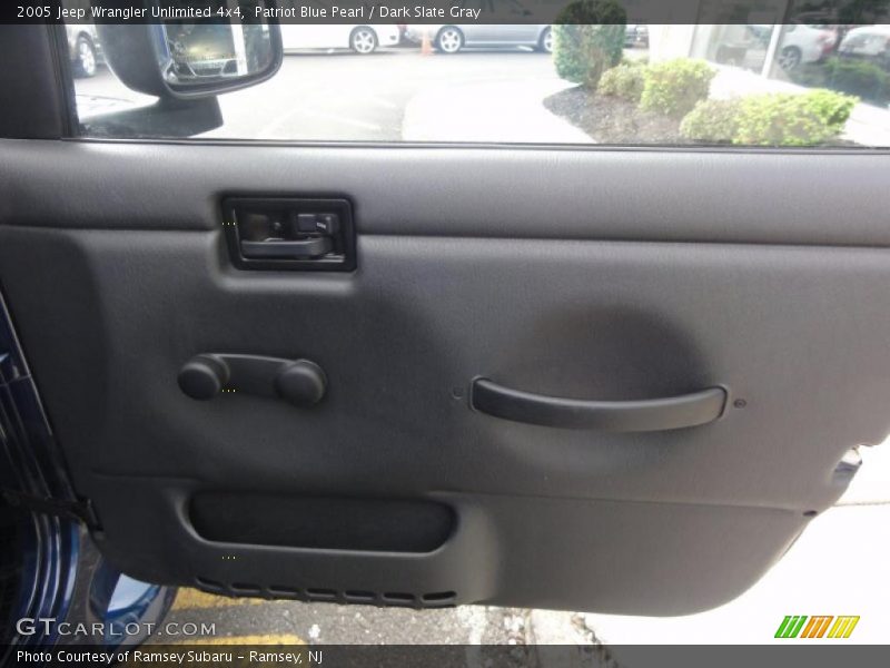 Patriot Blue Pearl / Dark Slate Gray 2005 Jeep Wrangler Unlimited 4x4