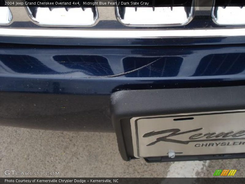 Midnight Blue Pearl / Dark Slate Gray 2004 Jeep Grand Cherokee Overland 4x4