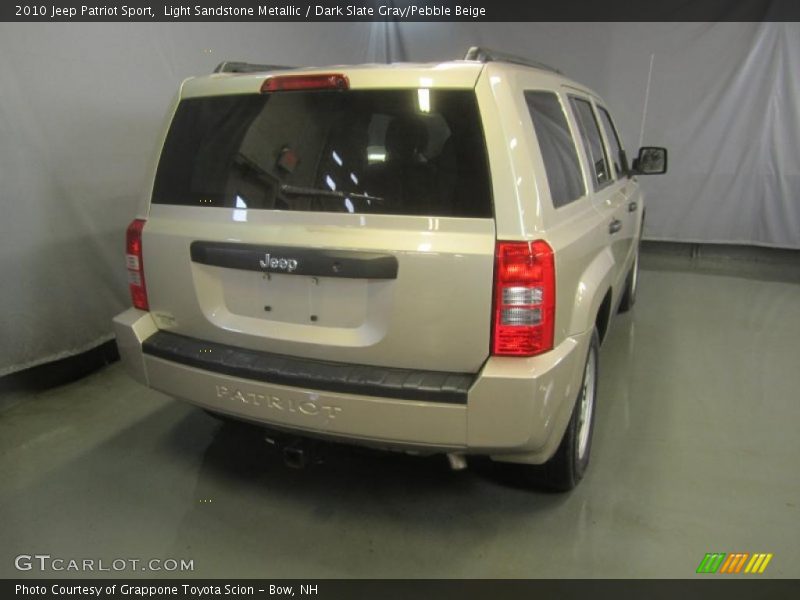 Light Sandstone Metallic / Dark Slate Gray/Pebble Beige 2010 Jeep Patriot Sport