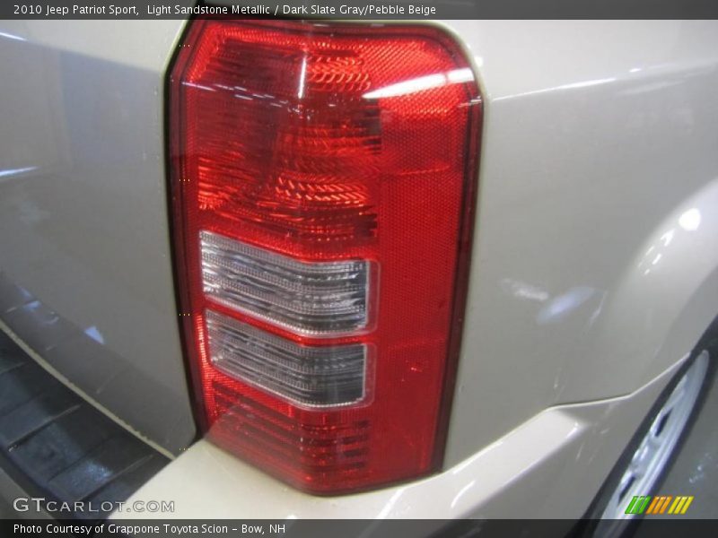 Light Sandstone Metallic / Dark Slate Gray/Pebble Beige 2010 Jeep Patriot Sport