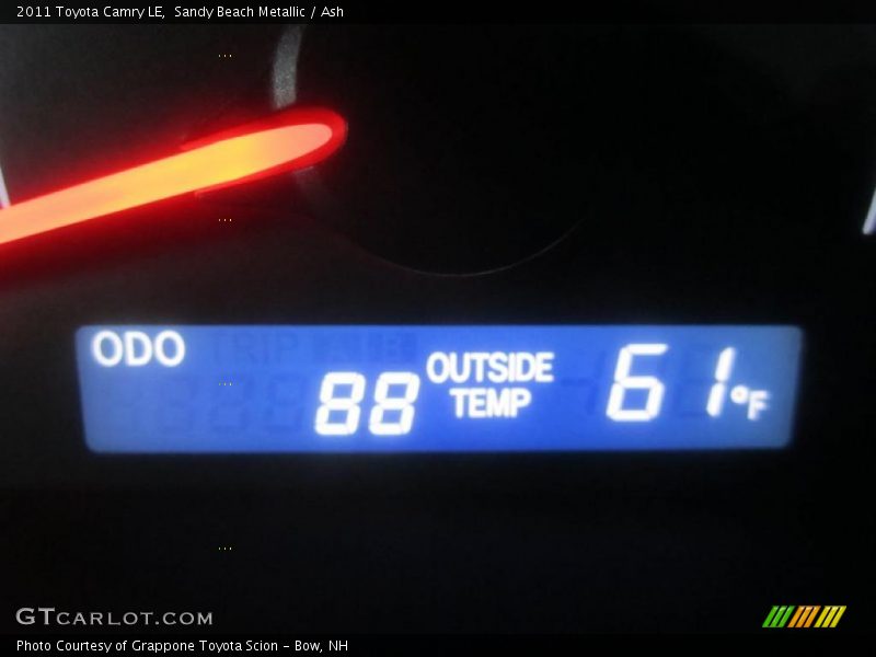 Sandy Beach Metallic / Ash 2011 Toyota Camry LE