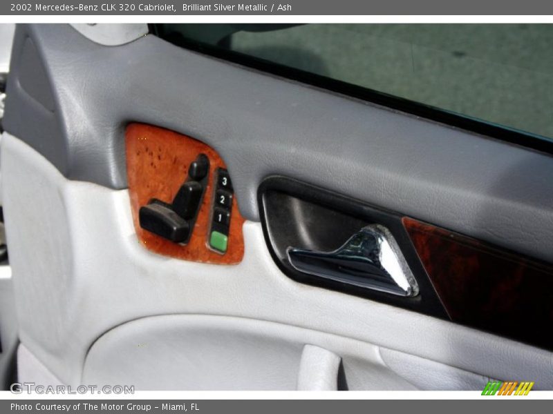 Brilliant Silver Metallic / Ash 2002 Mercedes-Benz CLK 320 Cabriolet