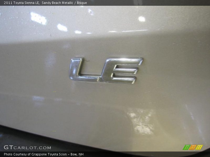 Sandy Beach Metallic / Bisque 2011 Toyota Sienna LE