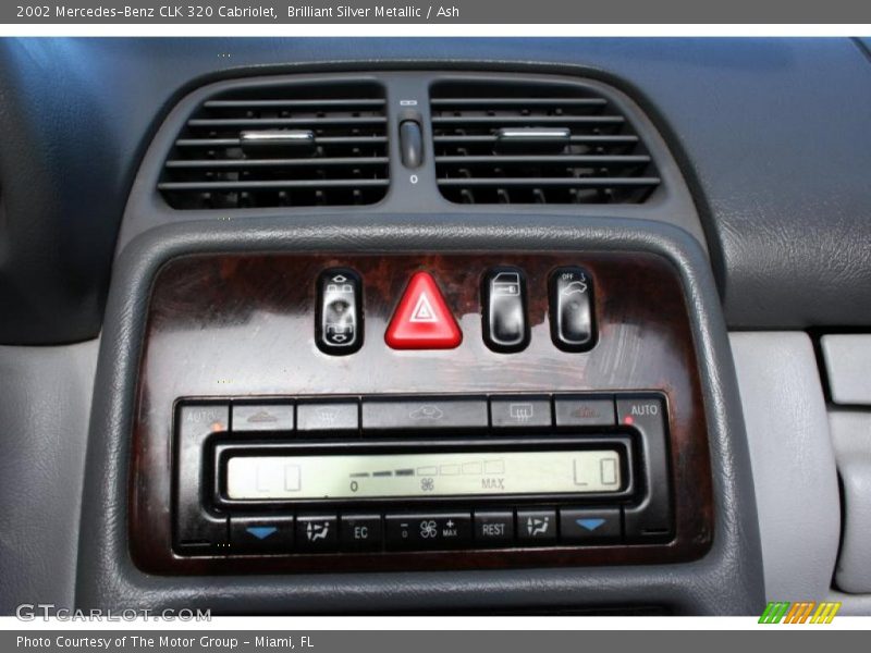 Brilliant Silver Metallic / Ash 2002 Mercedes-Benz CLK 320 Cabriolet