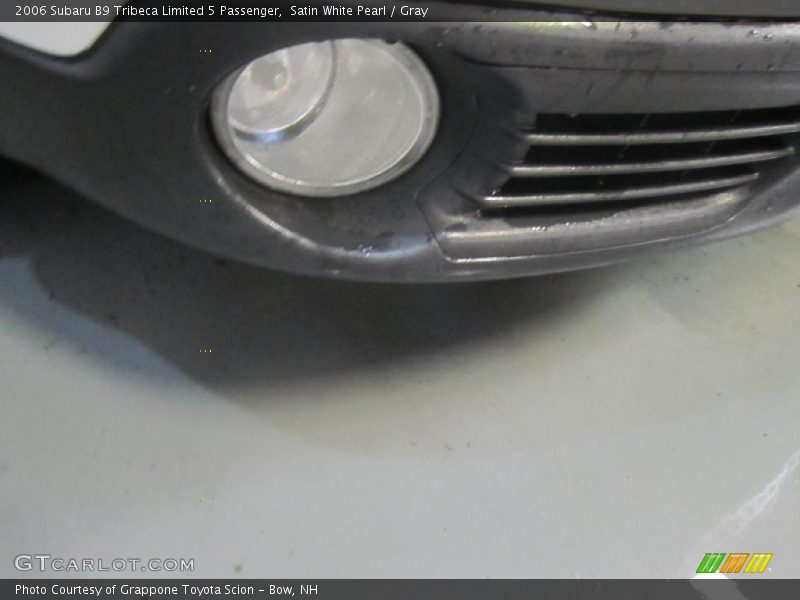 Satin White Pearl / Gray 2006 Subaru B9 Tribeca Limited 5 Passenger