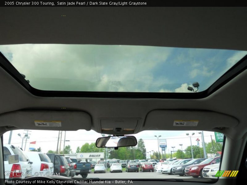 Satin Jade Pearl / Dark Slate Gray/Light Graystone 2005 Chrysler 300 Touring