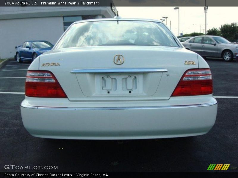 Premium White Pearl / Parchment 2004 Acura RL 3.5