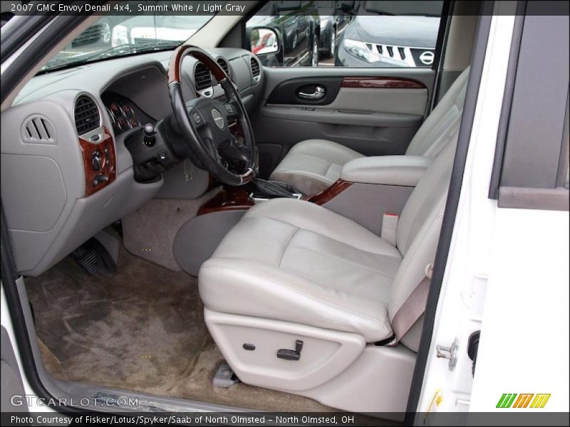 Summit White / Light Gray 2007 GMC Envoy Denali 4x4