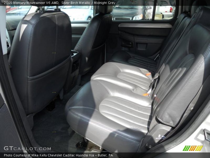 Silver Birch Metallic / Midnight Grey 2005 Mercury Mountaineer V6 AWD