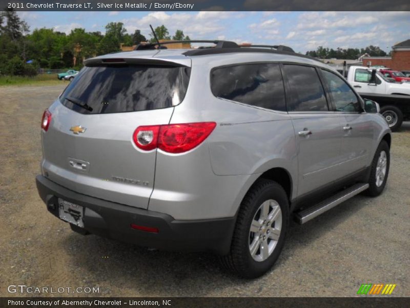 Silver Ice Metallic / Ebony/Ebony 2011 Chevrolet Traverse LT