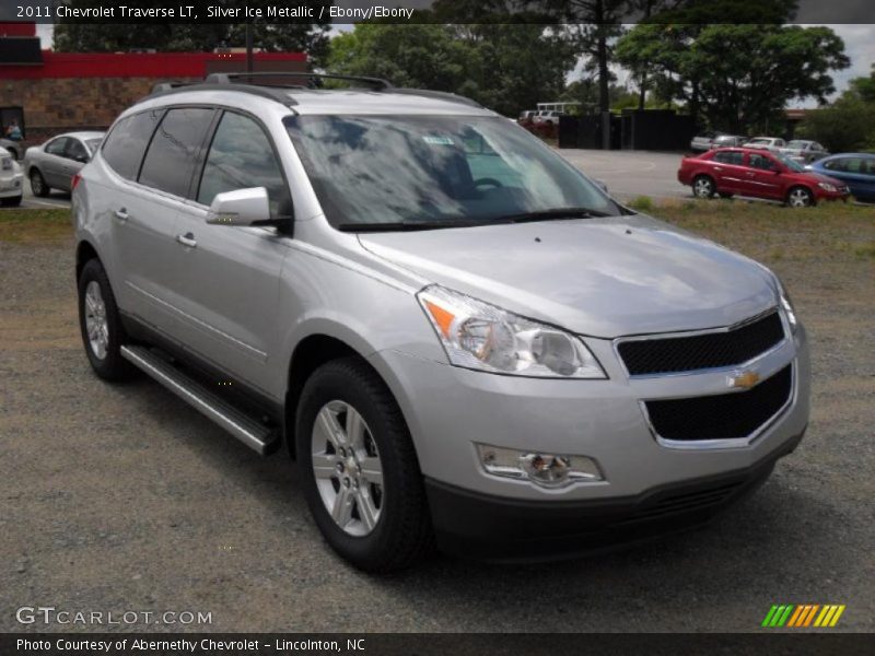 Silver Ice Metallic / Ebony/Ebony 2011 Chevrolet Traverse LT