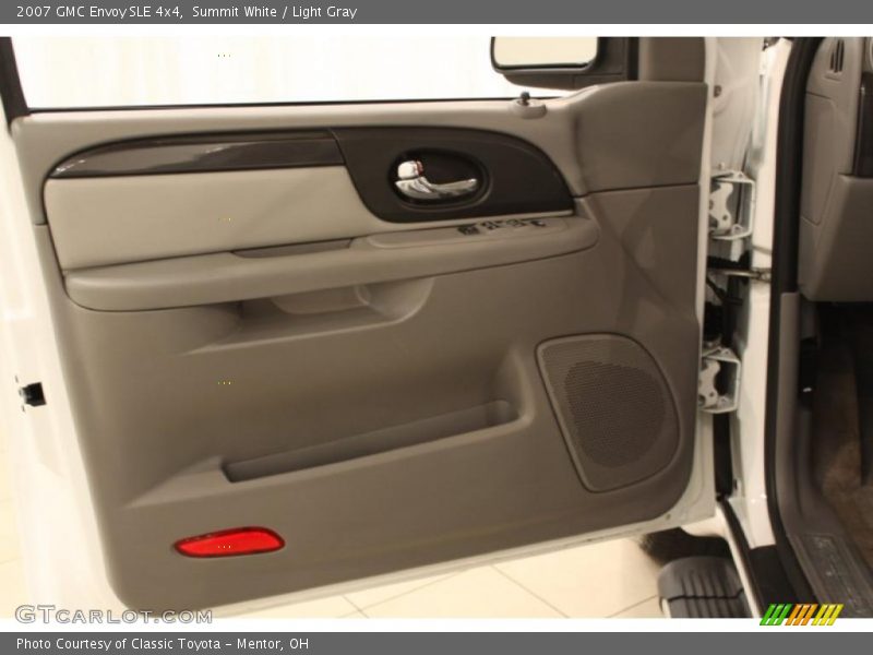 Summit White / Light Gray 2007 GMC Envoy SLE 4x4