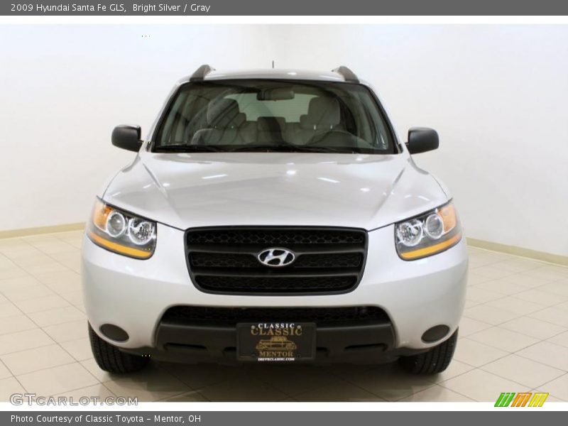 Bright Silver / Gray 2009 Hyundai Santa Fe GLS