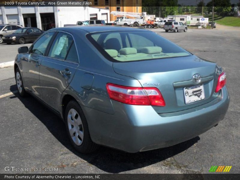 Aloe Green Metallic / Ash 2009 Toyota Camry LE