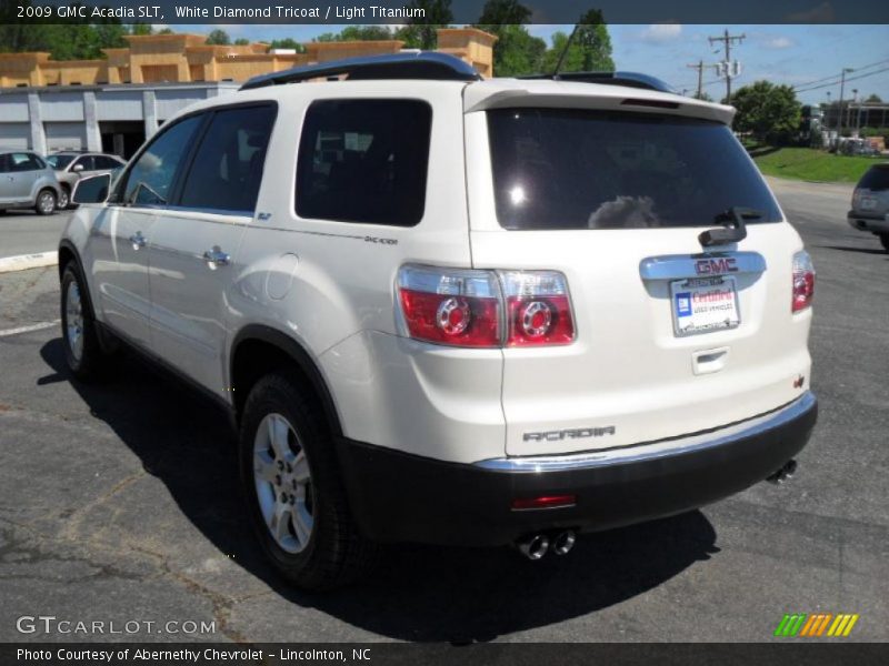 White Diamond Tricoat / Light Titanium 2009 GMC Acadia SLT