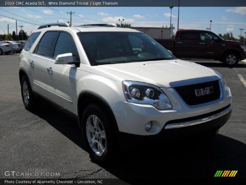 White Diamond Tricoat / Light Titanium 2009 GMC Acadia SLT