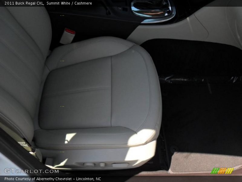 Summit White / Cashmere 2011 Buick Regal CXL