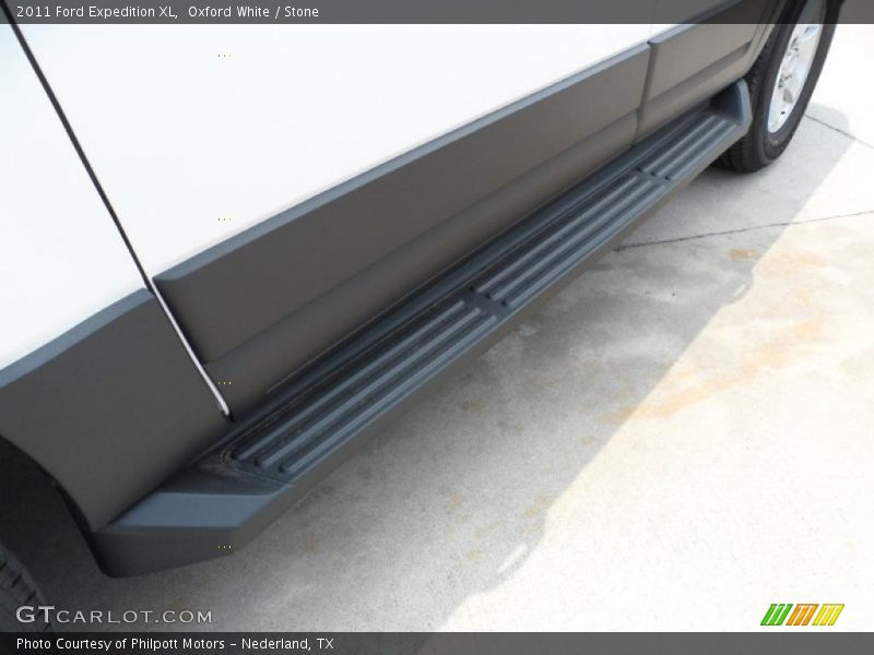 Oxford White / Stone 2011 Ford Expedition XL