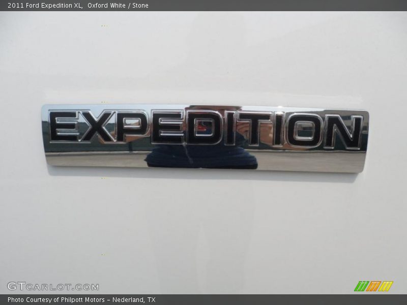 Oxford White / Stone 2011 Ford Expedition XL