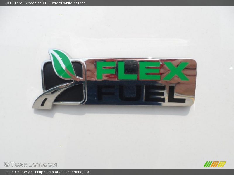 Oxford White / Stone 2011 Ford Expedition XL
