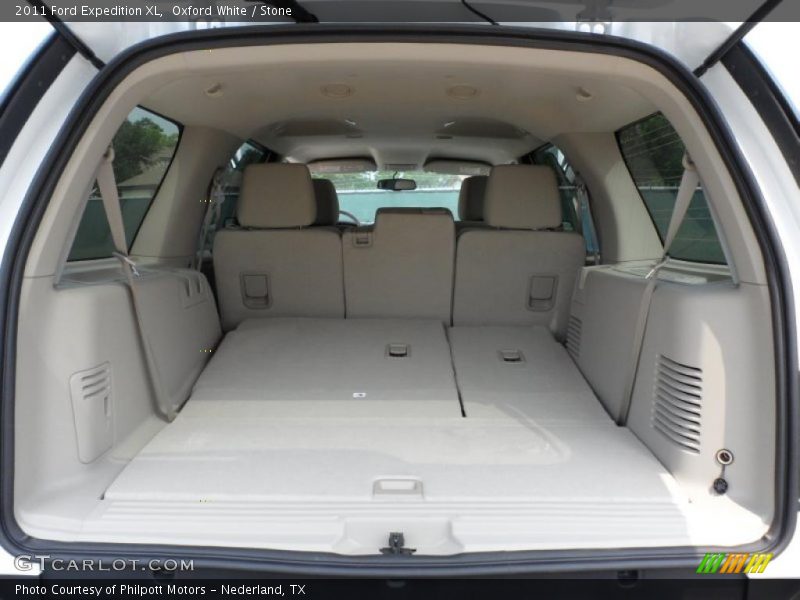 Oxford White / Stone 2011 Ford Expedition XL
