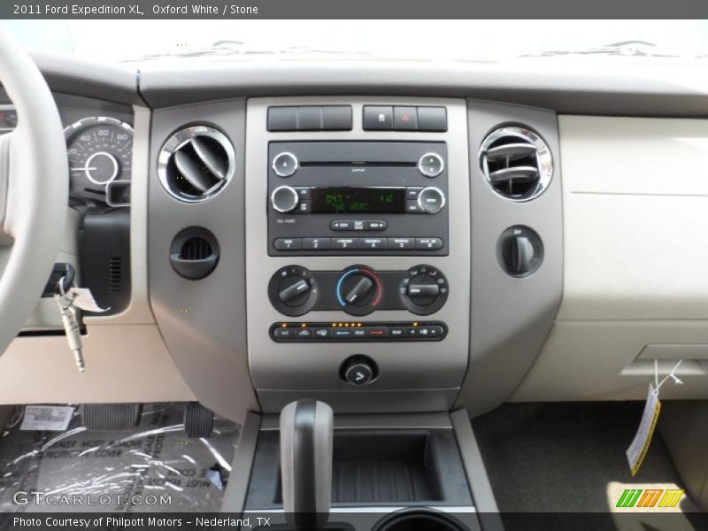 Oxford White / Stone 2011 Ford Expedition XL